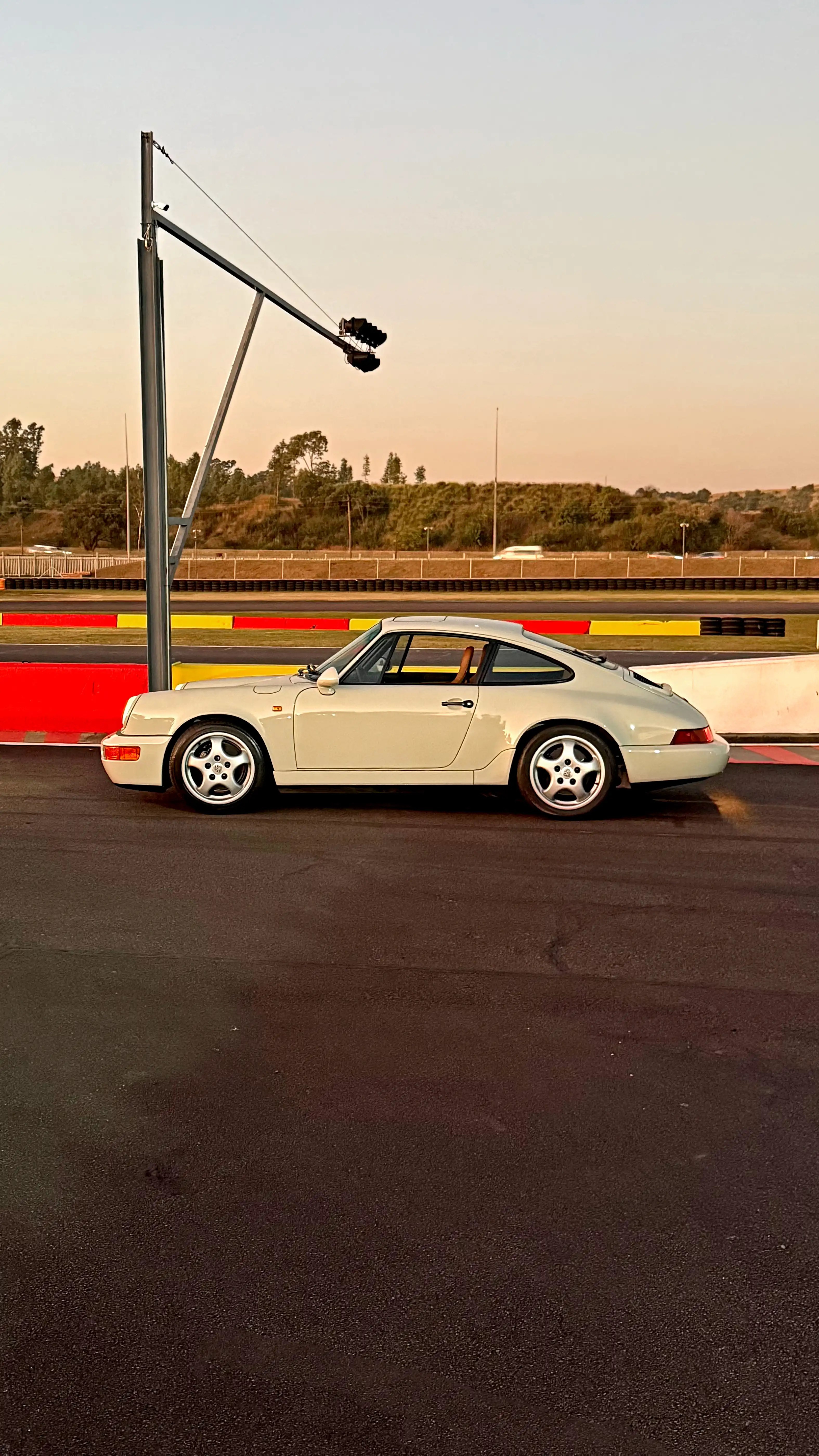 1990 Porsche 964 Our 3.8L lightweight race-capable road car